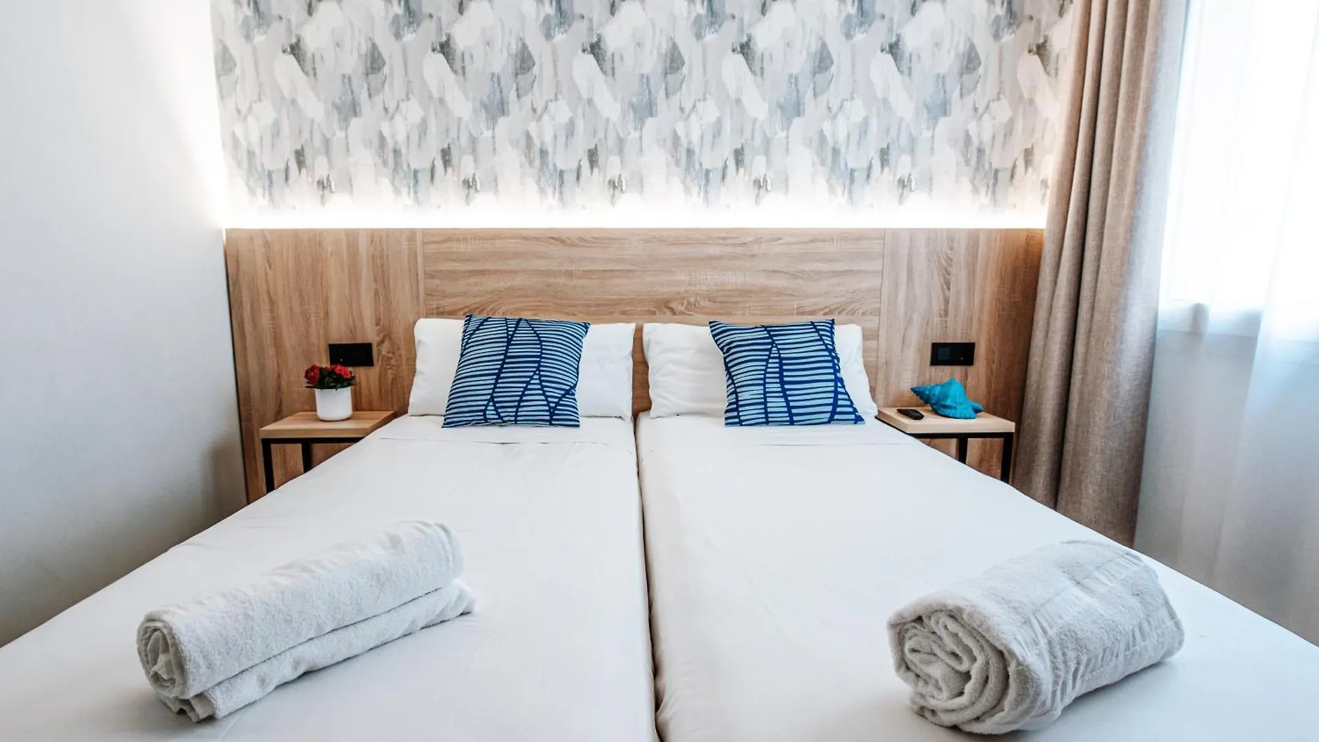 Sweet Lloret Suites Lloret de Mar Hotel